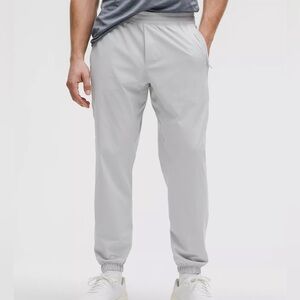 (NWT) Lululemon Men’s Pace Breaker Jogger (Regular) - Silver Drop - XL